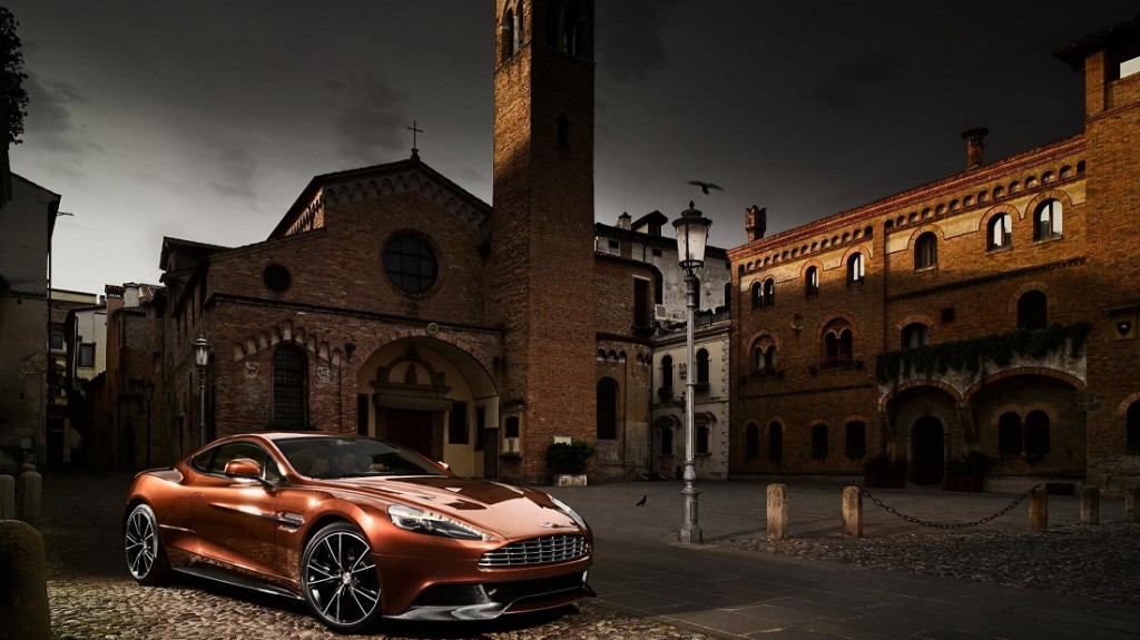 Aston Martin Vanquish Stunning Luxury Sports Car Box Autos