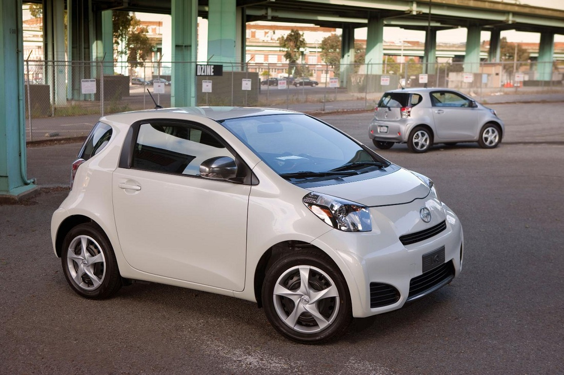 Scion IQ 2013