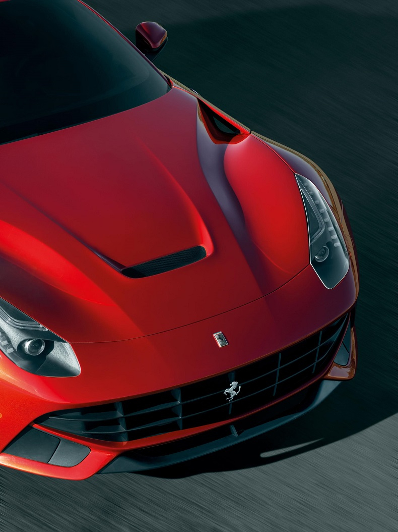 Ferrari F12berlinetta_1