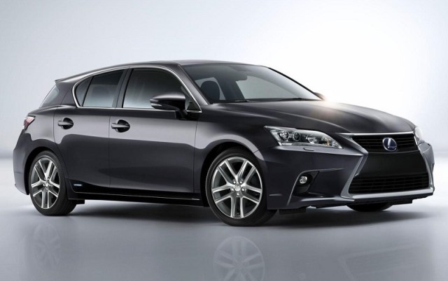 Lexus CT 200h_